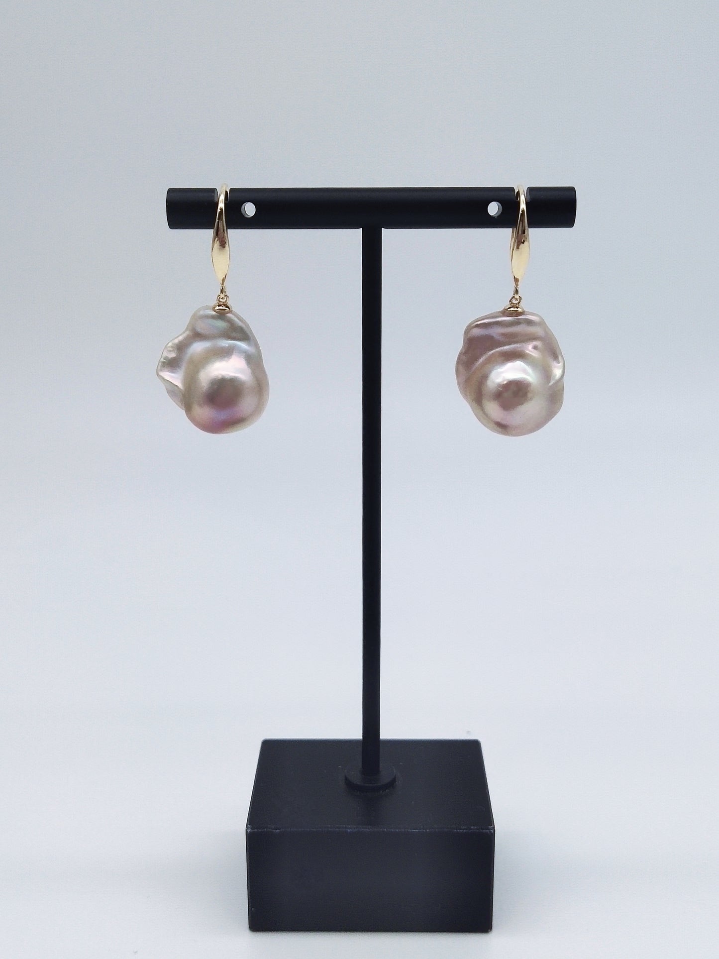 IRIDESCENT BAROQUE PEARL EARRINGS