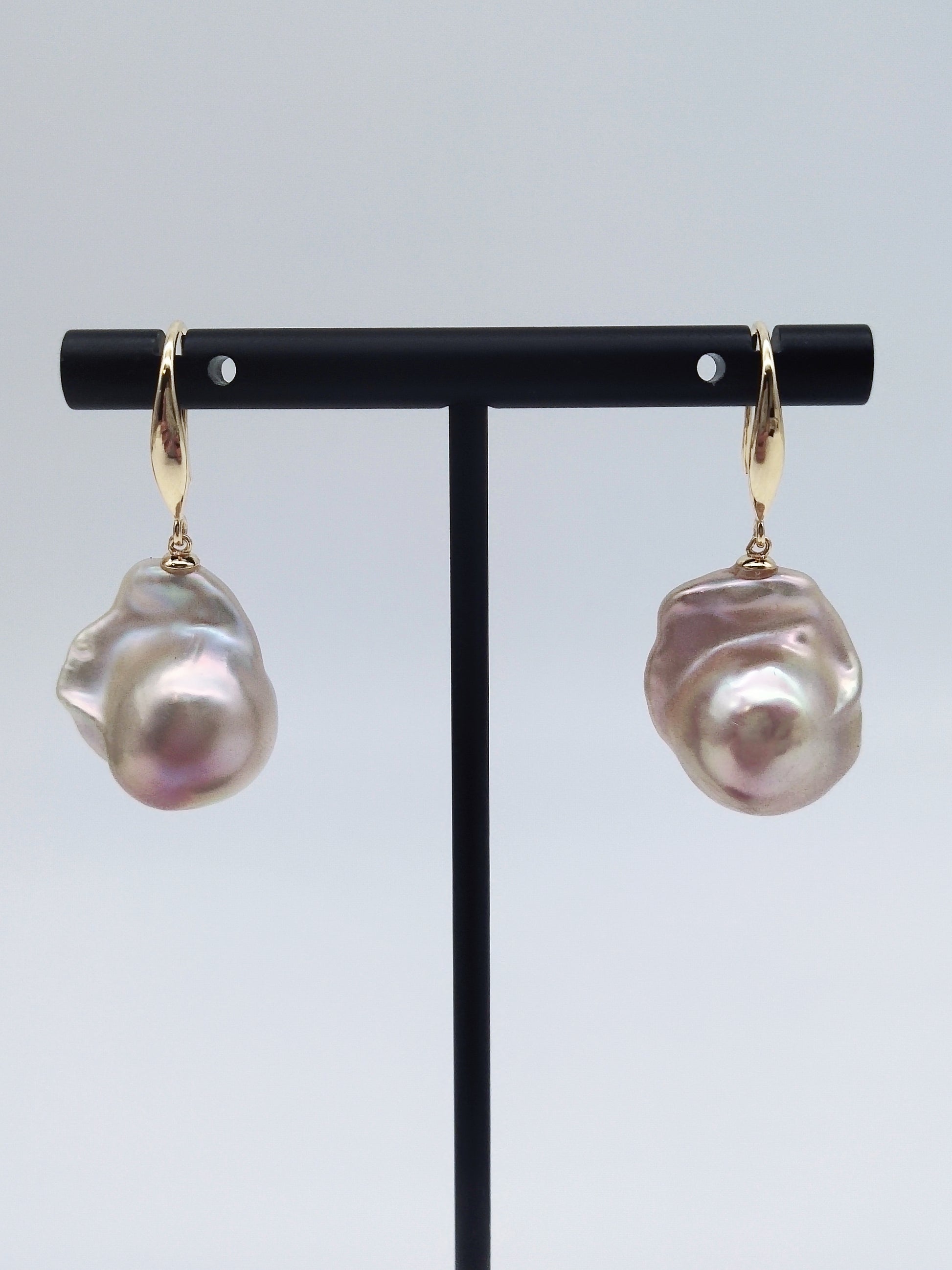 IRIDESCENT BAROQUE PEARL EARRINGS