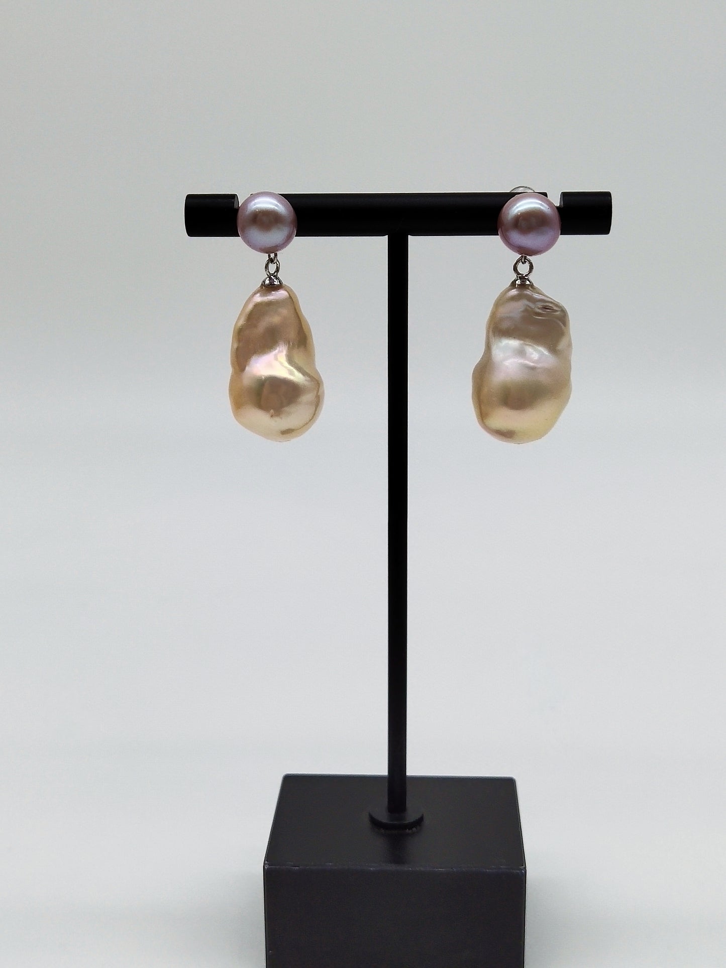 TWO- TONE COLOUR BAROQUE PEARL EARRINGS