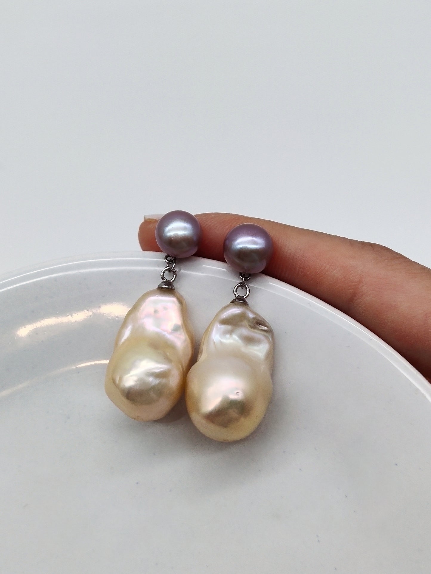 TWO- TONE COLOUR BAROQUE PEARL EARRINGS
