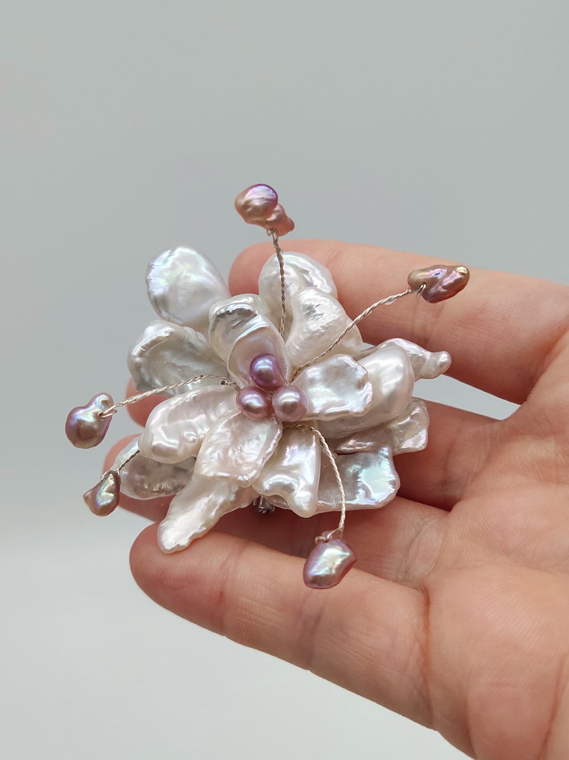 BLOOM BROOCH