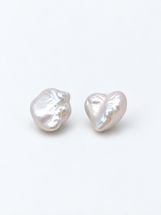 PETAL PEARL STUD EARRINGS - KESHI PEARL