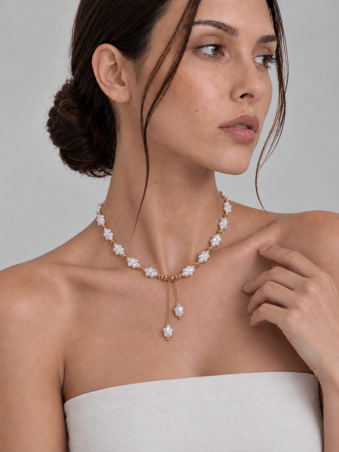 STAR SHAPE PEARL WITH GOLD BEADS NECKLACE