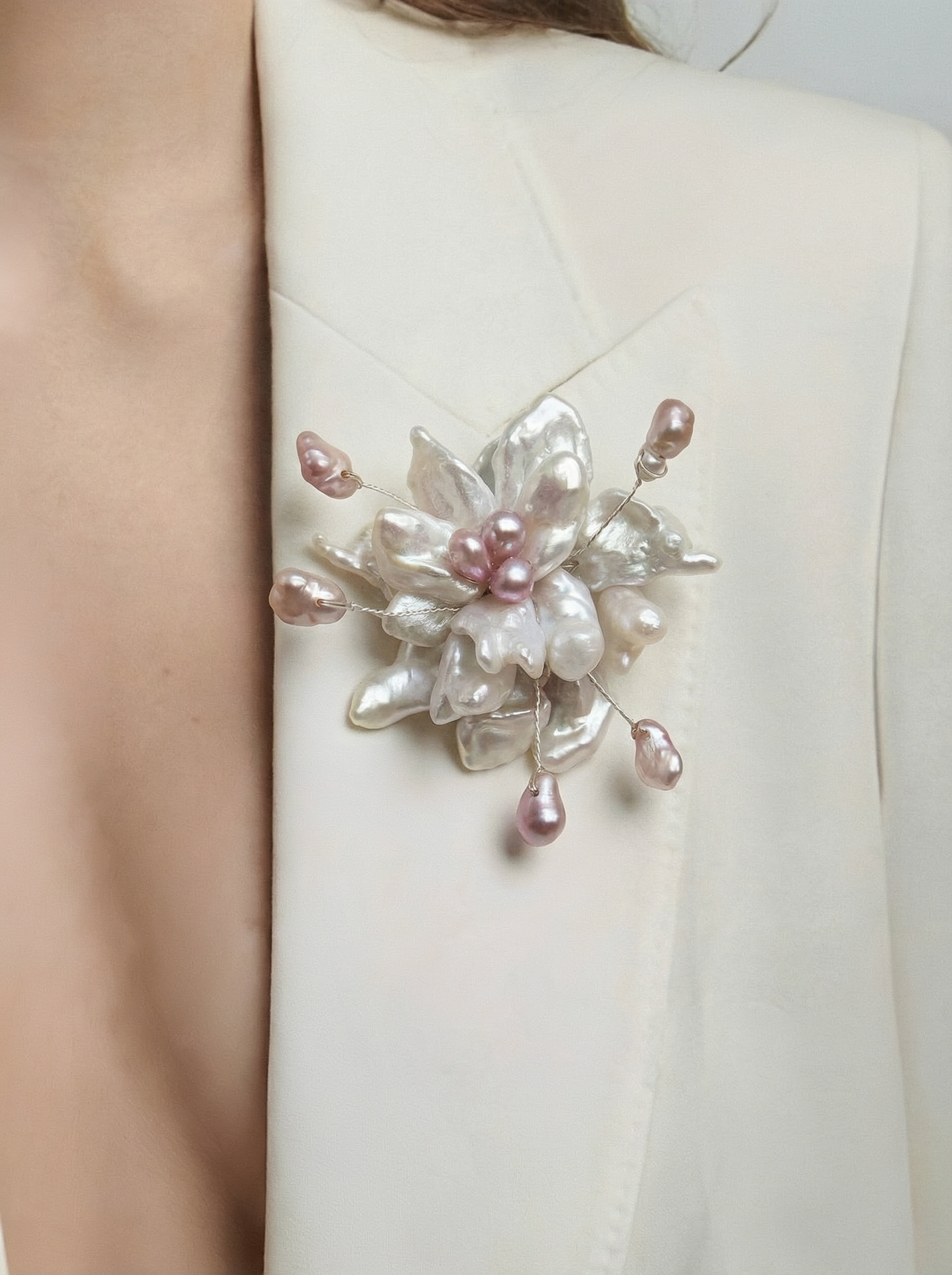 BLOOM BROOCH – MOYZ