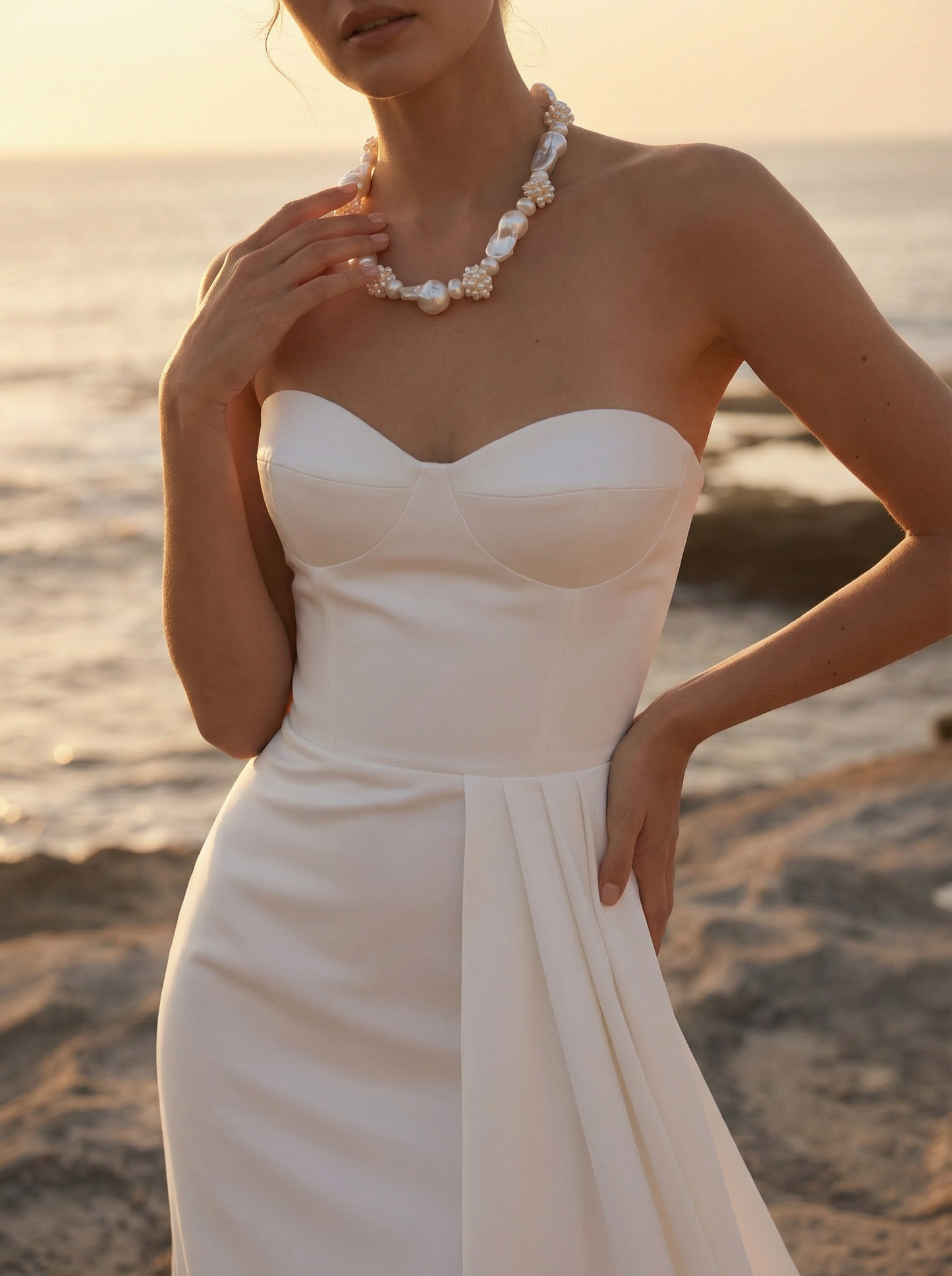 HANDMADE WEAVE WHITE PEARL BALL WITH BAROQUE PEARL NECKLACE

