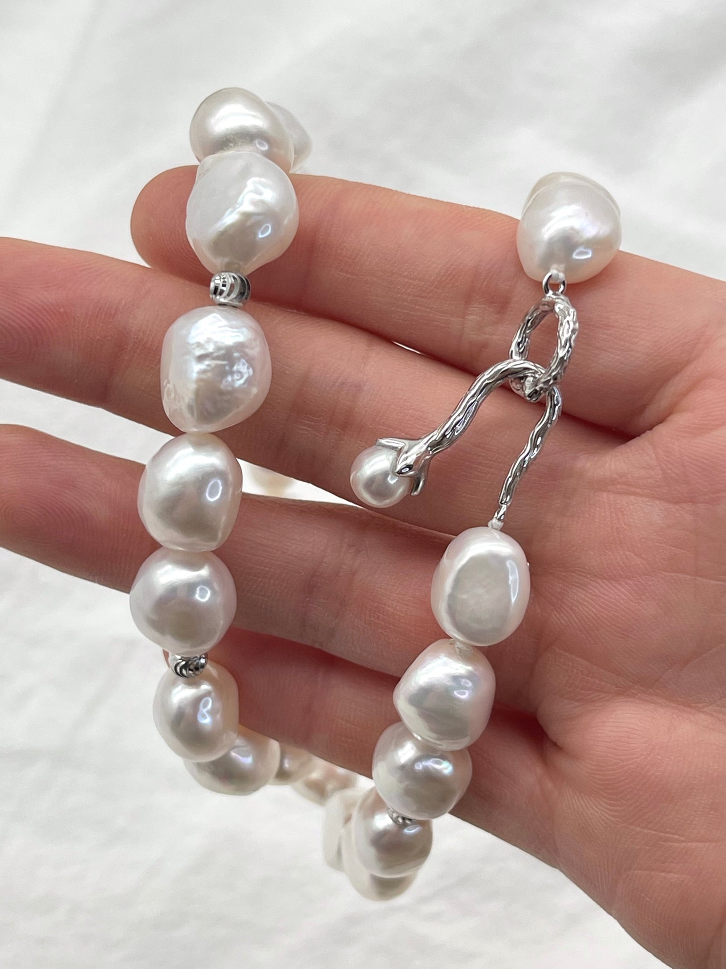 BAROQUE PEARL WITH SILVER BEADS NECKLACE - MOYZ