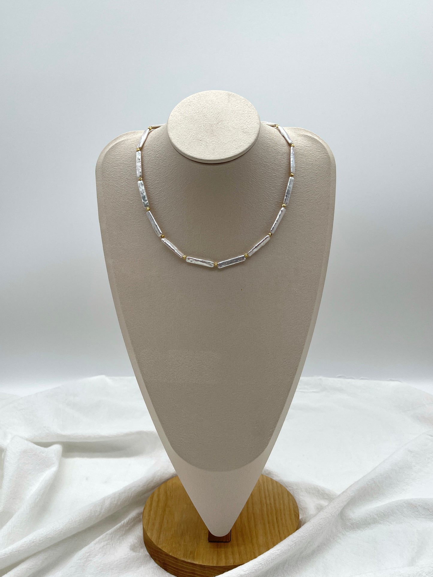 CLAUDIA NECKLACE