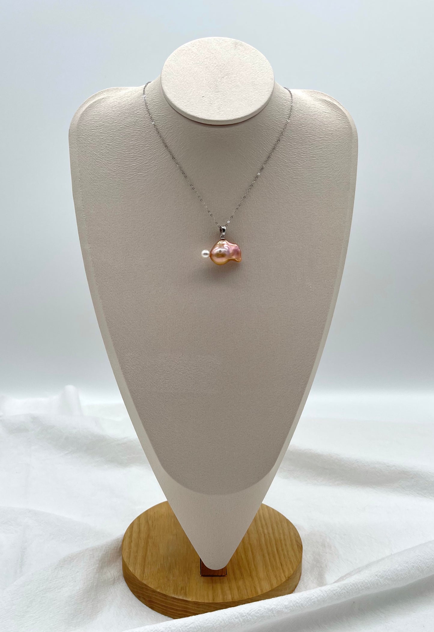 CUTE FISH BUBBLE BAROQUE PEARL NECKLACE - MOYZ