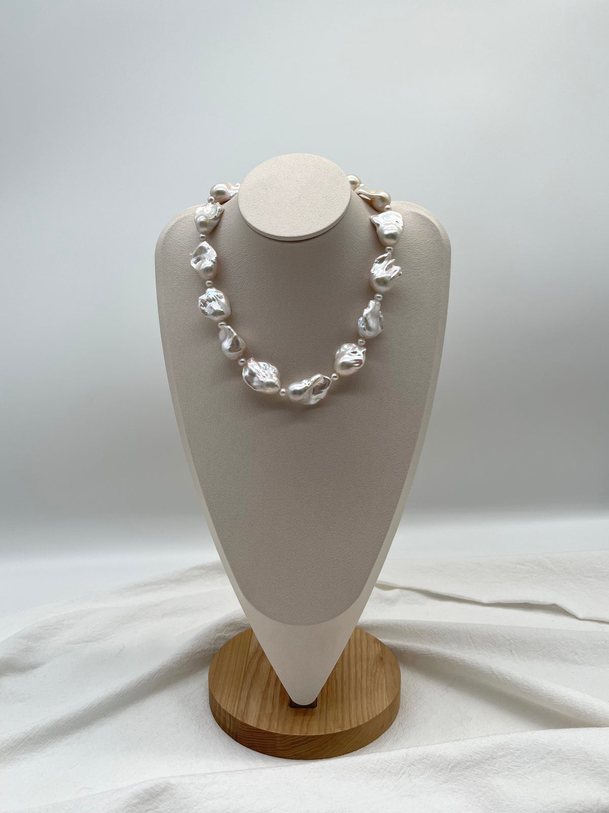 MERMAID NECKLACE